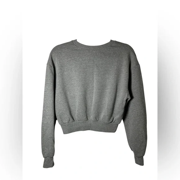 Wild Fable Gray Cropped Crewneck Sweatshirt Women’s‎ Medium Fleece Pullover - Picture 4 of 6